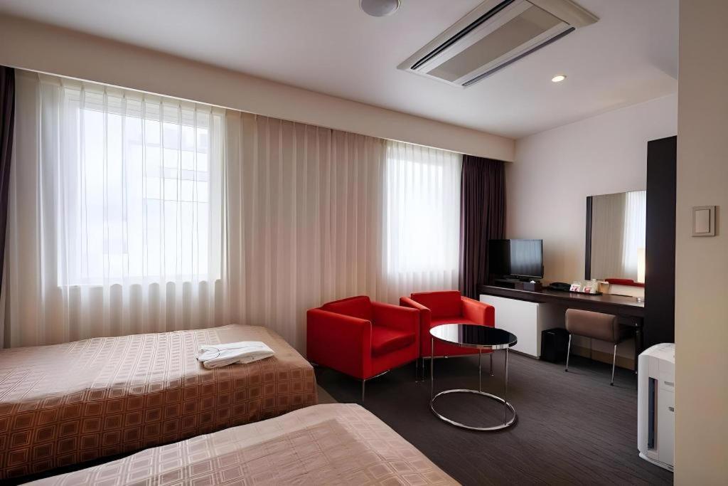 Hotel Yuquesta Asahibashi Naha Exterior photo